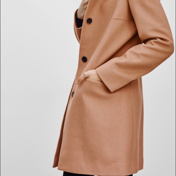 Babaton Jackets & Blazers - Babaton camel wool coat size s